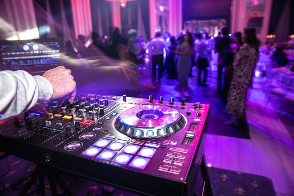 From First Dance to Last Call How to Choose the Perfect Wedding DJ for Your Big Day min